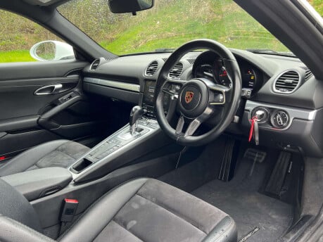 Porsche 718 2.0 718 Cayman PDK 3dr 22