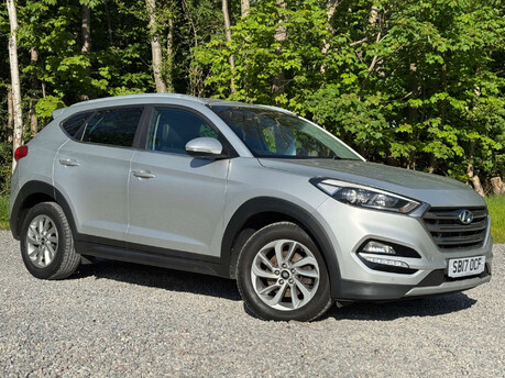 Hyundai TUCSON 1.7 Tucson Premium Blue Drive 2WD CRDi 5dr