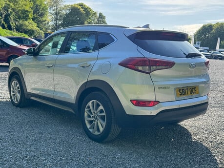 Hyundai TUCSON 1.7 Tucson Premium Blue Drive 2WD CRDi 5dr