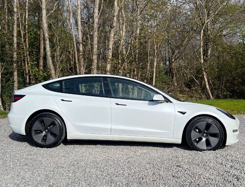Tesla Model 3 Model 3 Long Range AWD 4WD 4dr 2