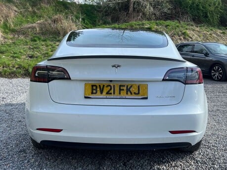 Tesla Model 3 Model 3 Long Range AWD 4WD 4dr 7