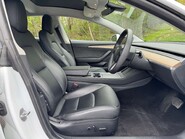 Tesla Model 3 Model 3 Long Range AWD 4WD 4dr 17