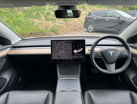 Tesla Model 3 Model 3 Long Range AWD 4WD 4dr 16