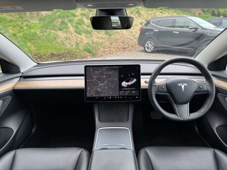 Tesla Model 3 Model 3 Long Range AWD 4WD 4dr 16