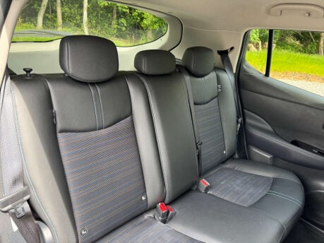 Nissan LEAF Leaf N-Connecta 5dr 15