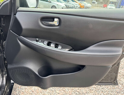 Nissan LEAF Leaf N-Connecta 5dr 20