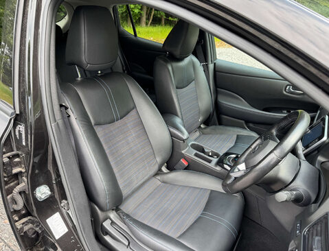 Nissan LEAF Leaf N-Connecta 5dr 22