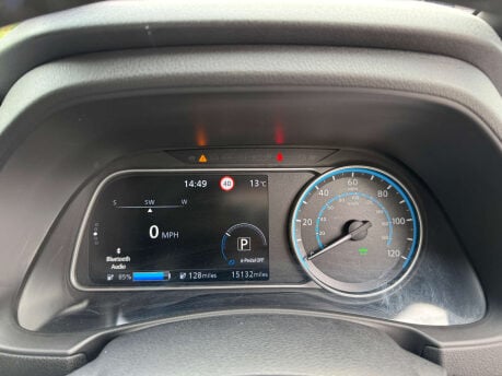 Nissan LEAF Leaf N-Connecta 5dr 26