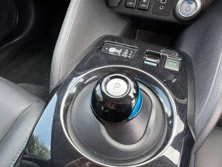 Nissan LEAF Leaf N-Connecta 5dr 31