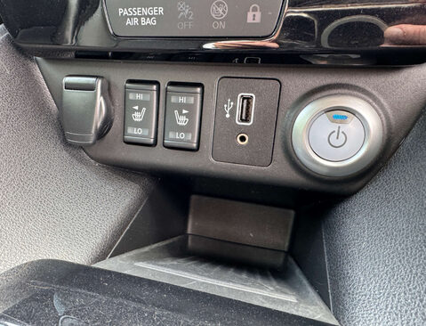Nissan LEAF Leaf N-Connecta 5dr 33