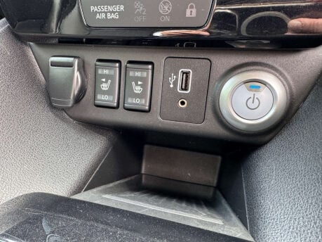 Nissan LEAF Leaf N-Connecta 5dr 33