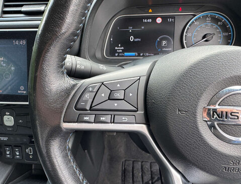 Nissan LEAF Leaf N-Connecta 5dr 24