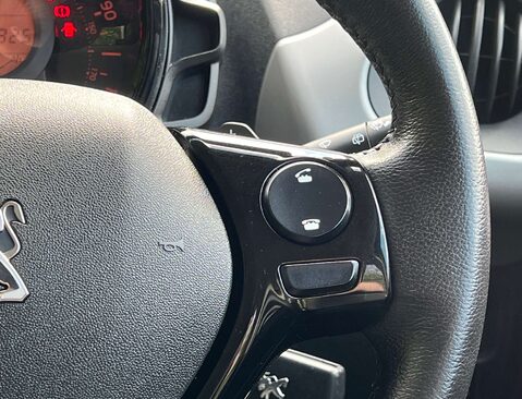 Peugeot 108 1.0 108 Active Semi-Auto 5dr 25