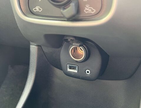 Peugeot 108 1.0 108 Active Semi-Auto 5dr 34