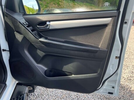 Isuzu D-Max 1.9 D-Max Arctic Trucks Auto 4WD 21