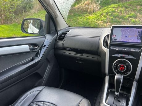 Isuzu D-Max 1.9 D-Max Arctic Trucks Auto 4WD 27