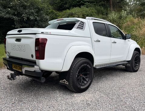 Isuzu D-Max 1.9 D-Max Arctic Trucks Auto 4WD 3