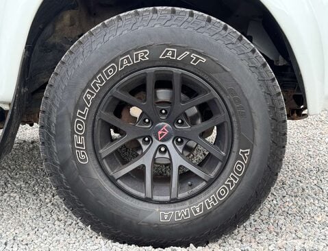 Isuzu D-Max 1.9 D-Max Arctic Trucks Auto 4WD 9