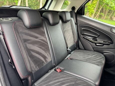 Ford Ecosport 1.0 EcoSport ST-Line 5dr 30