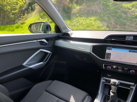 Audi Q3 2.0 Q3 Sport 35 TDI Quattro 4WD 5dr 24