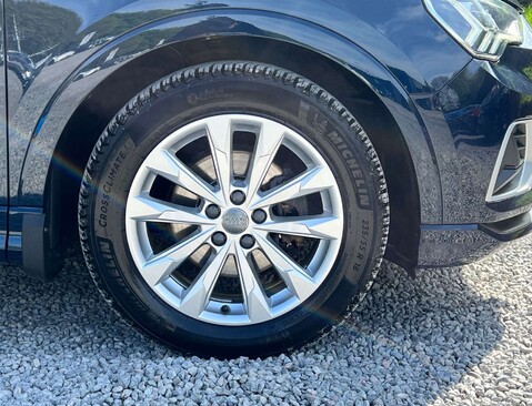 Audi Q3 2.0 Q3 Sport 35 TDI Quattro 4WD 5dr 10
