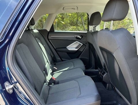 Audi Q3 2.0 Q3 Sport 35 TDI Quattro 4WD 5dr 19