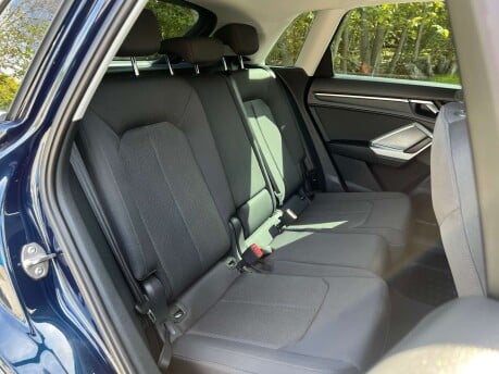Audi Q3 2.0 Q3 Sport 35 TDI Quattro 4WD 5dr 20