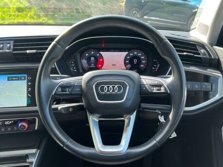 Audi Q3 2.0 Q3 Sport 35 TDI Quattro 4WD 5dr 32