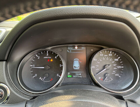 Nissan Qashqai 1.6 Qashqai Tekna dCi CVT 5dr 16