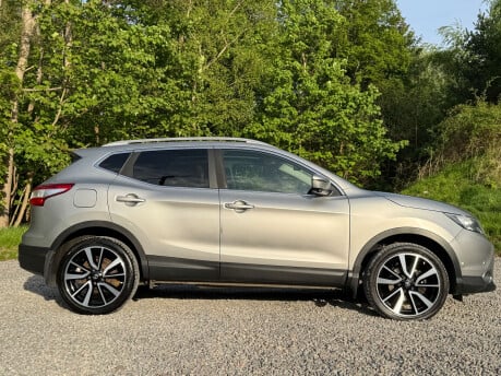 Nissan Qashqai 1.6 Qashqai Tekna dCi CVT 5dr 2