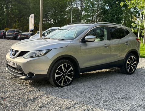 Nissan Qashqai 1.6 Qashqai Tekna dCi CVT 5dr 5