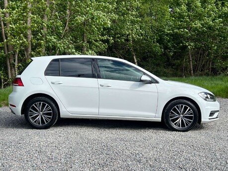 Volkswagen Golf 1.4 Golf SE Nav TSi BlueMotion Technology 5dr