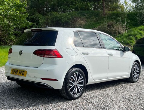 Volkswagen Golf 1.4 Golf SE Nav TSi BlueMotion Technology 5dr 3