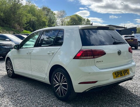 Volkswagen Golf 1.4 Golf SE Nav TSi BlueMotion Technology 5dr 5