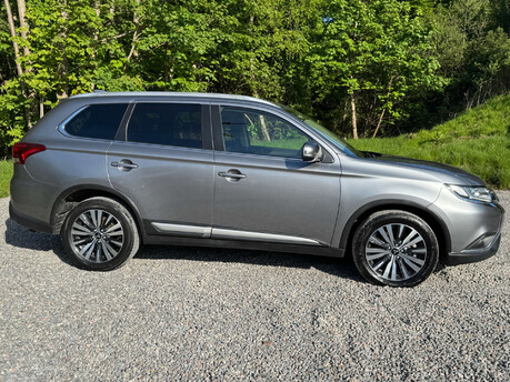 Mitsubishi Outlander 2.0 Outlander Design CVT 4WD 5dr
