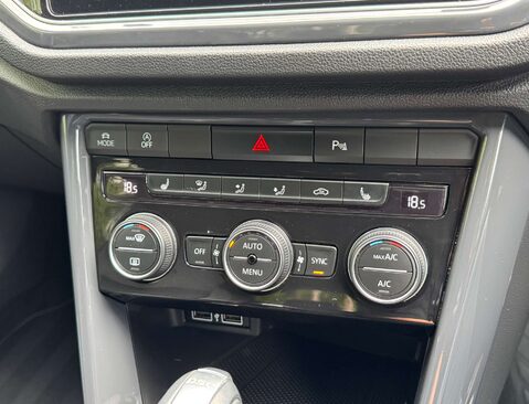 Volkswagen T-Roc 1.5 T-Roc R-Line TSi Evo Semi-Auto 5dr 27