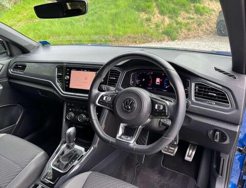 Volkswagen T-Roc 1.5 T-Roc R-Line TSi Evo Semi-Auto 5dr 17