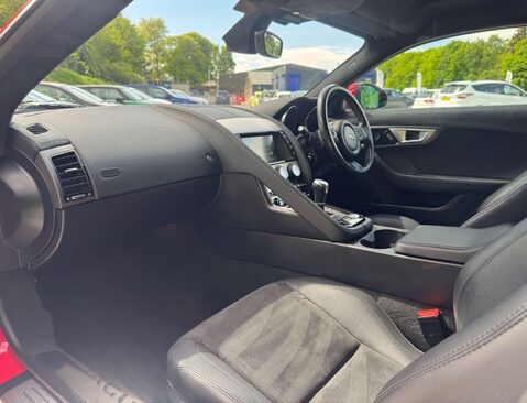 Jaguar F-Type 3.0 F-Type V6 3dr 34