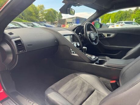 Jaguar F-Type 3.0 F-Type V6 3dr 34
