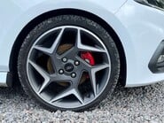 Ford Fiesta 1.5 Fiesta ST-3 T 5dr 9