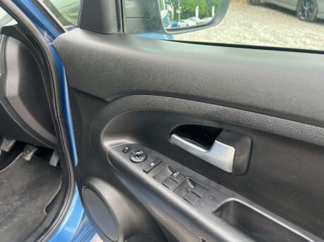 Kia Venga 1.6 Venga 3 EcoDynamics 5dr 24