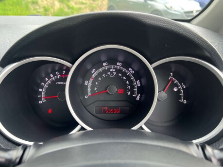 Kia Venga 1.6 Venga 3 EcoDynamics 5dr 34