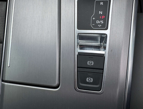 Audi A6 2.0 A6 S Line 40 TDI Semi-Auto 5dr 37