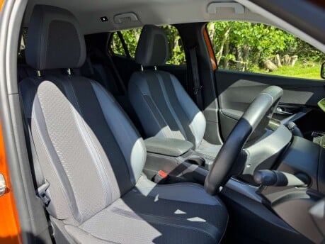 Peugeot 2008 1.2 2008 Allure Premium PureTech S/S 5dr 15