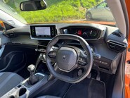 Peugeot 2008 1.2 2008 Allure Premium PureTech S/S 5dr 17