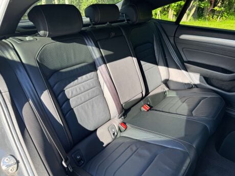 Volkswagen Arteon 2.0 Arteon R-Line TDI Semi-Auto 5dr 34