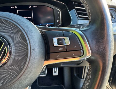 Volkswagen Arteon 2.0 Arteon R-Line TDI Semi-Auto 5dr 21