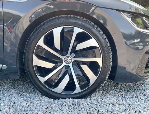 Volkswagen Arteon 2.0 Arteon R-Line TDI Semi-Auto 5dr 9