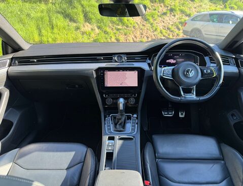 Volkswagen Arteon 2.0 Arteon R-Line TDI Semi-Auto 5dr 17