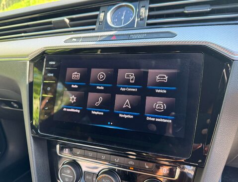 Volkswagen Arteon 2.0 Arteon R-Line TDI Semi-Auto 5dr 27